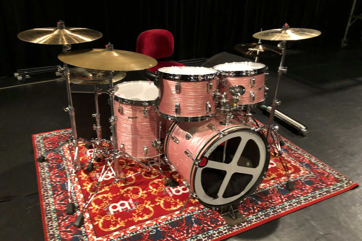 E21y8uNVUAA3rjJ_1200x.jpg?v=