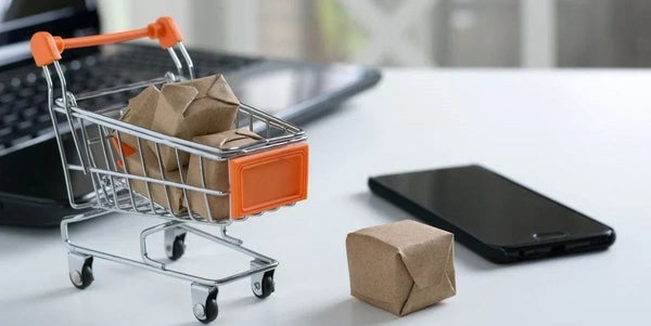 年末年始期間の商品出荷状況及び、お問い合わせ対応についてのご案内