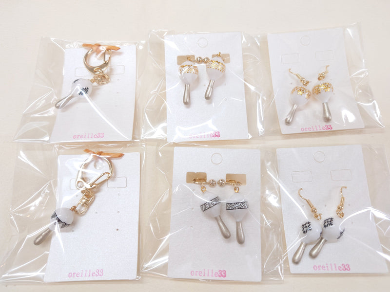 oreille33 handmade maraca earrings & pierced earrings
