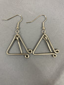 oreille33 handｍade トライアングル型イヤリング＆ピアス